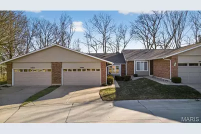 2466 Fox Bridge Court #35, Lake Saint Louis, MO 63367 - Photo 2