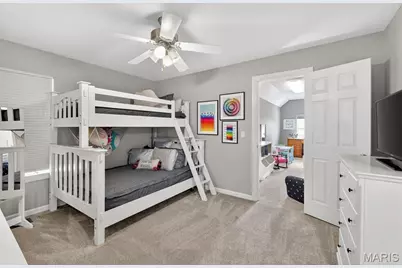 15 Lawrence Drive, Creve Coeur, MO 63141 - Photo 48