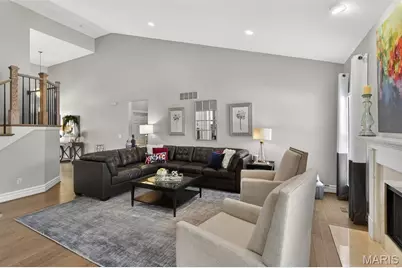 15 Lawrence Drive, Creve Coeur, MO 63141 - Photo 12