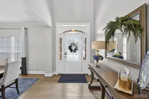 15 Lawrence Dr, Creve Coeur, MO 63141 - Photo 6