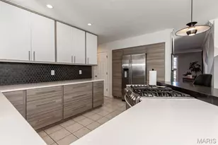 2536 Black Water Dr, Saint Louis, MO 63129 - Photo 20