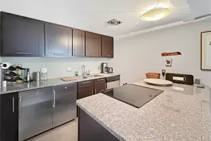 1523 S 10th St, Saint Louis, MO 63104 - Photo 4