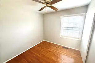 1716 Atmore Dr, Dellwood, MO 63136 - Photo 8