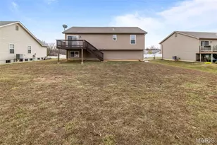 313 Shadow Trace Dr, Wentzville, MO 63385 - Photo 4