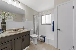 11018 Whitehall Manor Dr, Bridgeton, MO 63044 - Photo 30