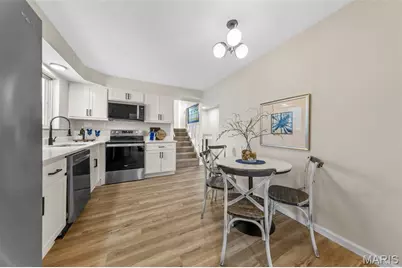 11018 Whitehall Manor Drive, Bridgeton, MO 63044 - Photo 2