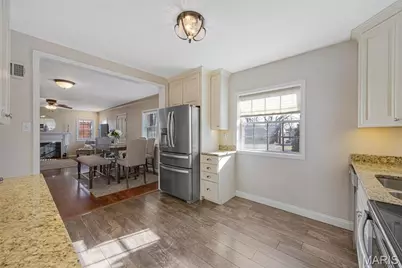 7809 Kenridge Lane, Saint Louis, MO 63119 - Photo 8