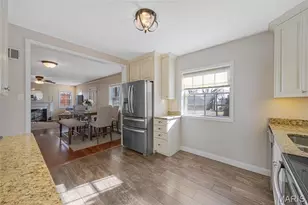 7809 Kenridge Ln, Saint Louis, MO 63119 - Photo 8