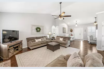 253 Lonepine Drive, Wentzville, MO 63385 - Photo 4