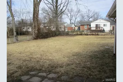 833 Lebon Drive, Saint Louis, MO 63137 - Photo 12