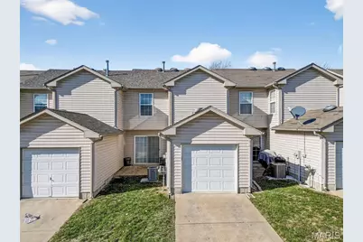 390 Montclair Tower Drive, Saint Charles, MO 63303 - Photo 6