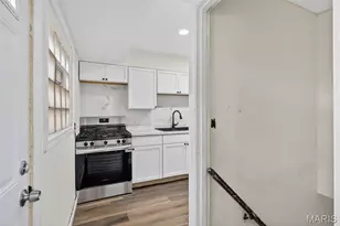 437 Lanark Rd, Saint Louis, MO 63137 - Photo 10