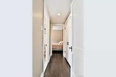 701 S Skinker Boulevard #405, Saint Louis, MO 63105 - Photo 28