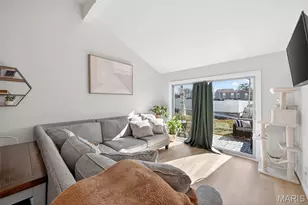 132 Harbor View Dr, Lake Saint Louis, MO 63367 - Photo 12