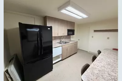 770 Lemay Ferry Road, Lemay, MO 63125 - Photo 6