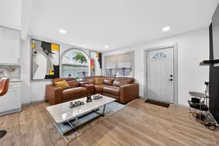 10000 Lackland Rd, Overland, MO 63114 - Photo 6