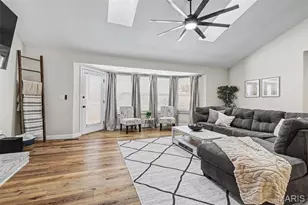 33 Carriage Way W, Saint Peters, MO 63376 - Photo 10