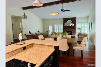 718 Walnut Creek Lane, Town and Country, MO 63017 - Photo 12