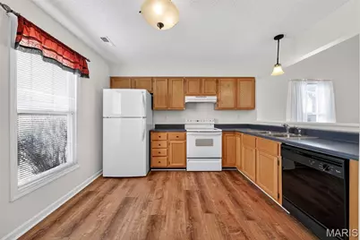 411 Harby Drive, Wentzville, MO 63385 - Photo 2