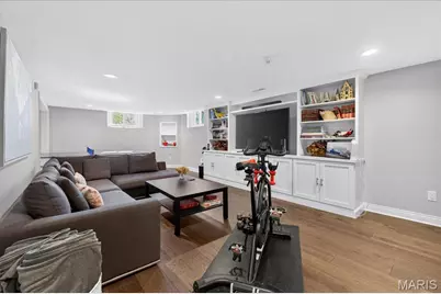 11230 Hermitage Hill Place, Saint Louis, MO 63131 - Photo 24