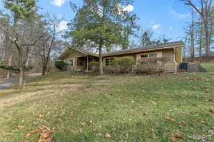 678 Highland Dr, Cape Girardeau, MO 63701 - Photo 2