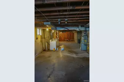 6957 Chippewa Street, Saint Louis, MO 63109 - Photo 12