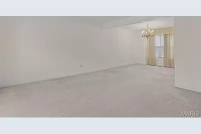 540 Woodlyn Crossing, Ballwin, MO 63021 - Photo 4