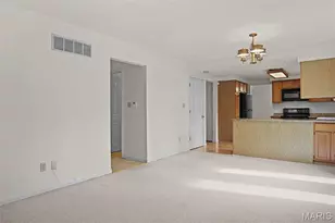 540 Woodlyn Crossing, Ballwin, MO 63021 - Photo 12