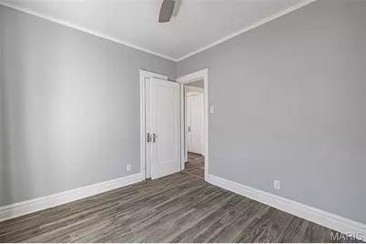 4990 Tholozan Avenue, Saint Louis, MO 63109 - Photo 10