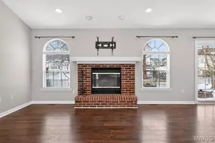 7 Cherokee Sunset Ct, O'Fallon, MO 63366 - Photo 8