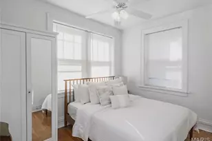 738 Demun, Clayton, MO 63105 - Photo 12