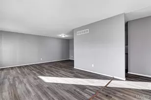 3515 St Catherine St, Florissant, MO 63033 - Photo 4