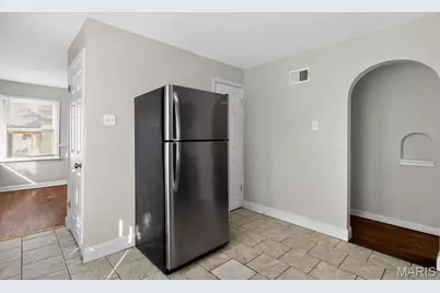 33 S Dellwood Avenue, Saint Louis, MO 63135 - Photo 12