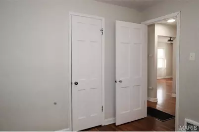 10131 Cabot Drive, Bellefontaine Neighbors, MO 63137 - Photo 10