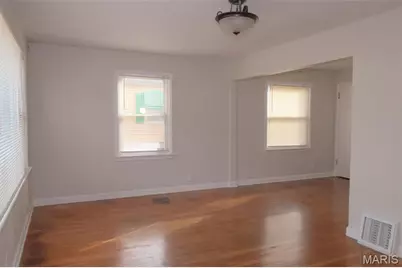 10131 Cabot Drive, Bellefontaine Neighbors, MO 63137 - Photo 2