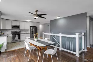 6064 W Cabanne Pl, Saint Louis, MO 63112 - Photo 12