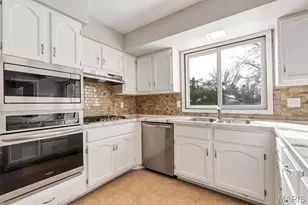 14741 Mondoubleau Lane, Florissant, MO 63034 - Photo 12