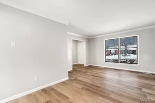 14741 Mondoubleau Lane, Florissant, MO 63034 - Photo 8