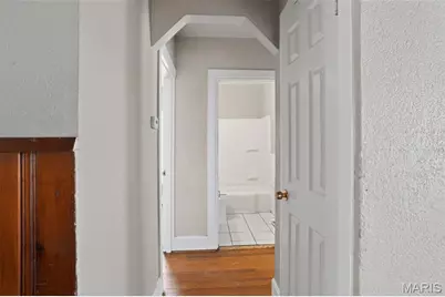 512 Coppinger Drive, Saint Louis, MO 63135 - Photo 20