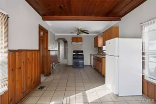 512 Coppinger Dr, Saint Louis, MO 63135 - Photo 10