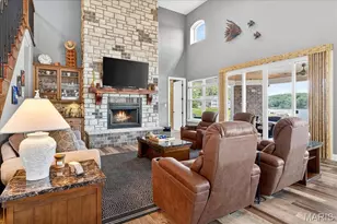 6020 N Lakeshore Dr, Hillsboro, MO 63050 - Photo 4