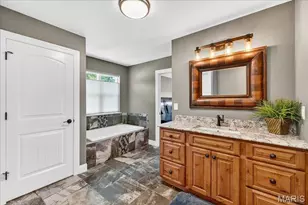 6020 N Lakeshore Dr, Hillsboro, MO 63050 - Photo 20