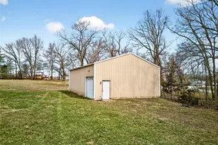 205 Deer View Dr, Troy, MO 63379 - Photo 52