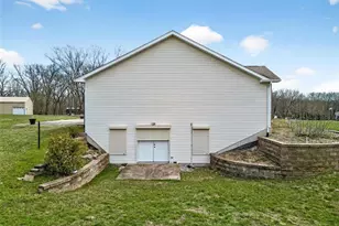 205 Deer View Dr, Troy, MO 63379 - Photo 58