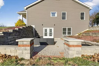 60 S Creek Drive, Moscow Mills, MO 63362 - Photo 4