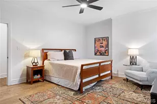 24 Williamsburg Estates Dr, Town and Country, MO 63131 - Photo 40