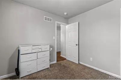 101 N Taylor Avenue, Crystal City, MO 63019 - Photo 12