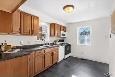 7530 Williams Avenue, Maplewood, MO 63143 - Photo 10