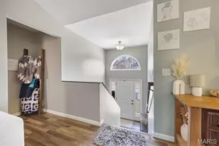 5641 Hawks Landing Dr, Hillsboro, MO 63050 - Photo 2