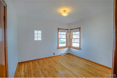 408 E Washington Avenue, Robertsville, MO 65066 - Photo 8